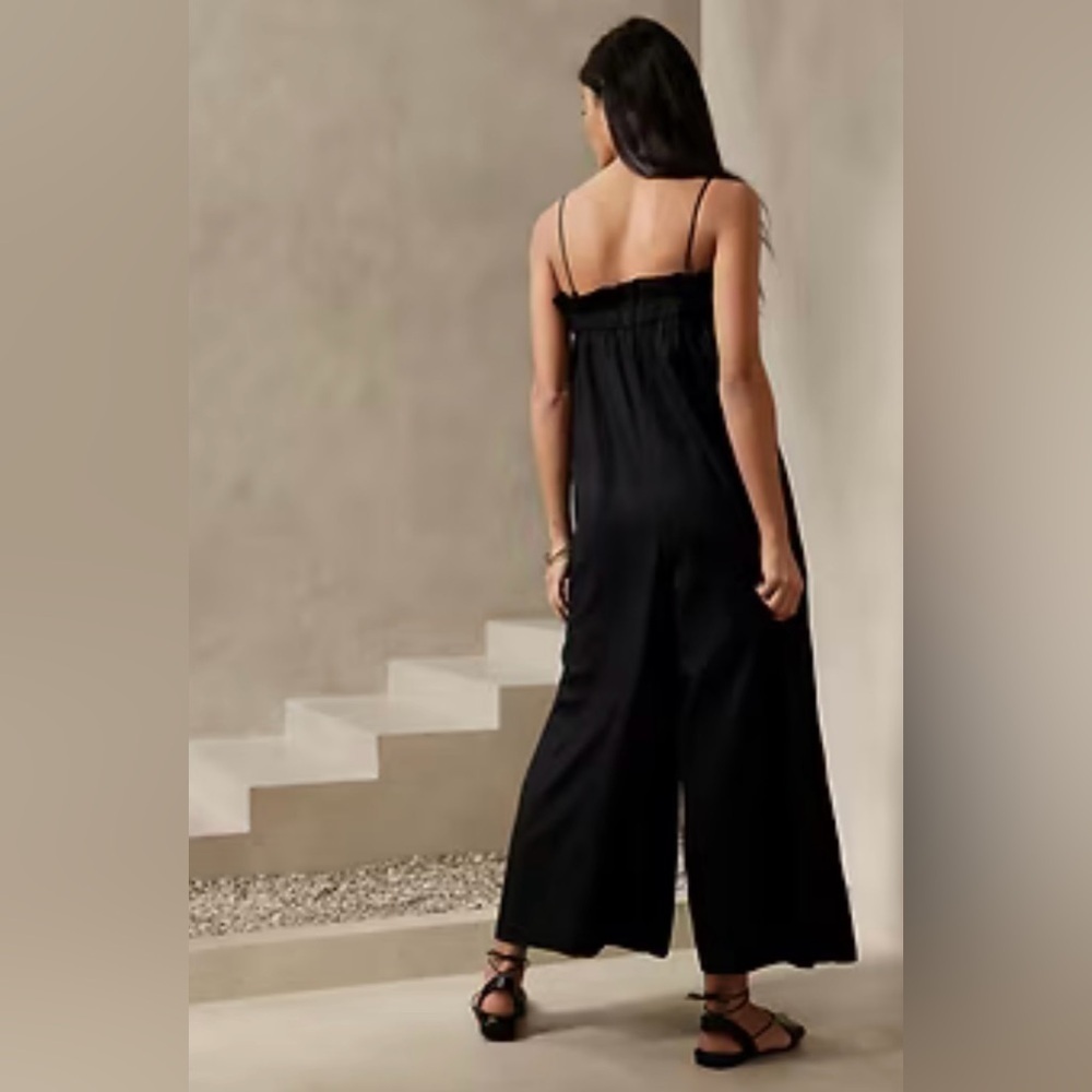 Banana Republic Linen Blend Wide Leg Ruffle Neckline Jumpsuit Black Size Small - Picture 3 of 14